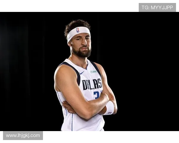 太阳主场鏖战独行侠巅峰对决谁能笑到最后迎来关键胜利 太阳主场鏖战独行侠巅峰对决谁能笑到最后迎来关键胜利