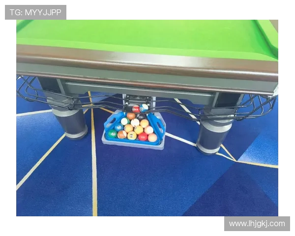 以台球为纽带探索竞技魅力与心理博弈并感悟运动精神的深层价值