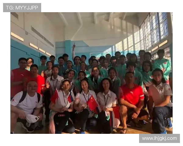 中俄两国教育制度比较：上学方式与学习环境的异同探讨